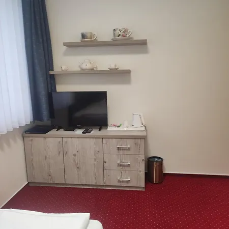 Farma Loreta Gospodarstwo agroturystyczne *