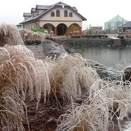 Farma Loreta Feriegård *